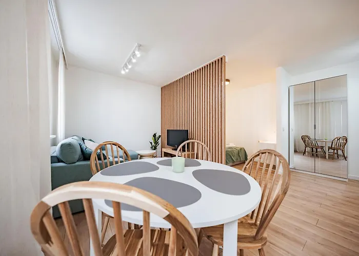 - Old Town Igielnicka *